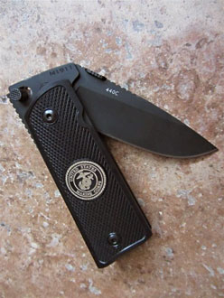 D&L Sports™ knife with 1911 pistol grip handle