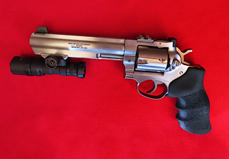 Ruger GP-100 with Light